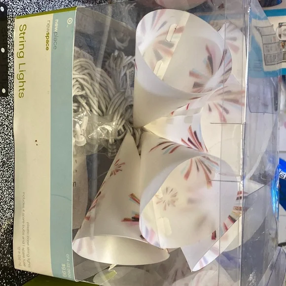 A set of 2 plastic cone string lights - Picture 1 of 8